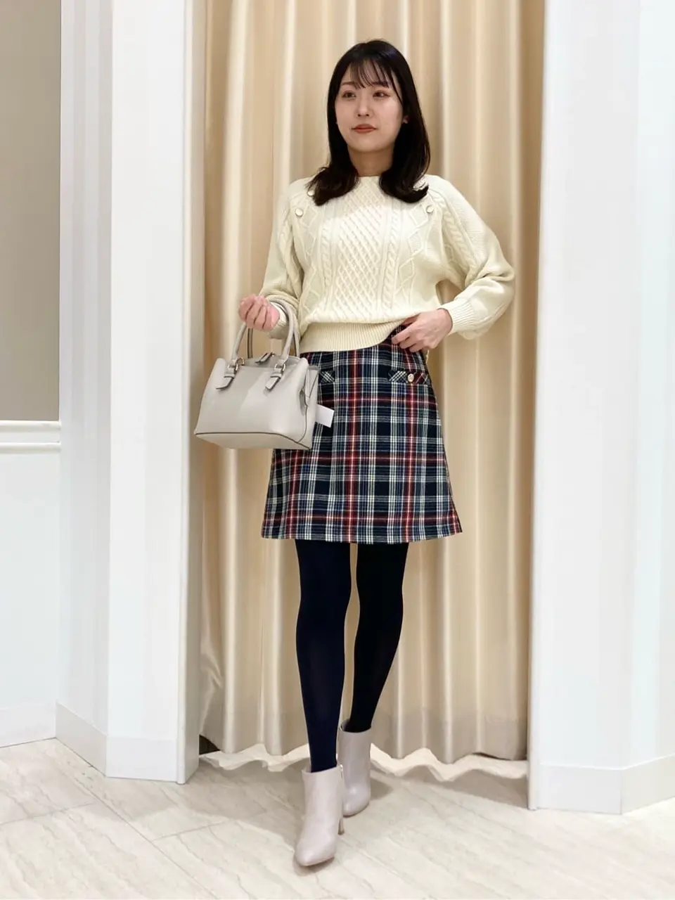 Feroux スタッフ コーディネート画像