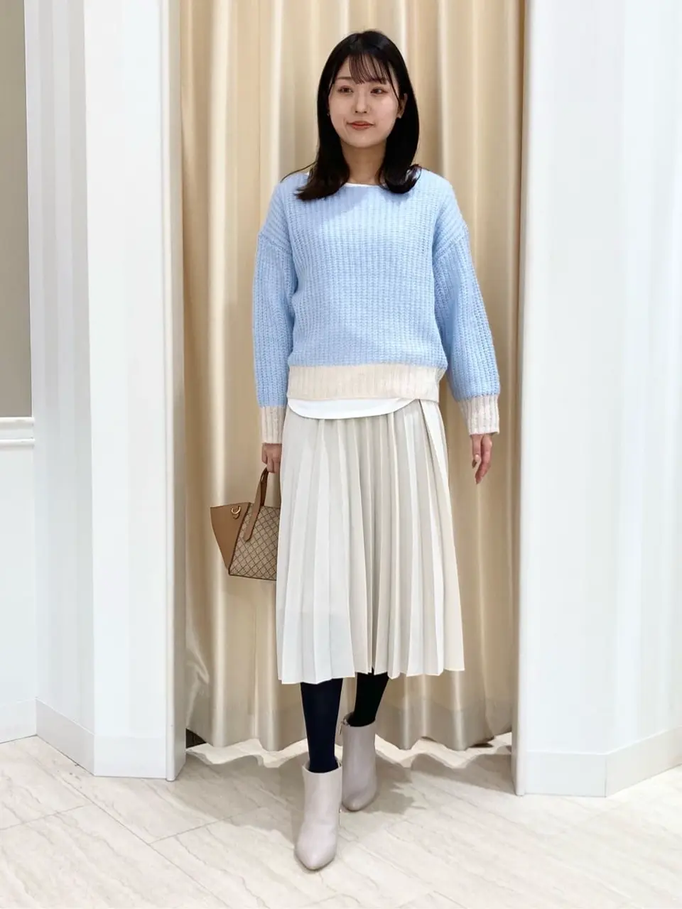 Feroux スタッフ コーディネート画像