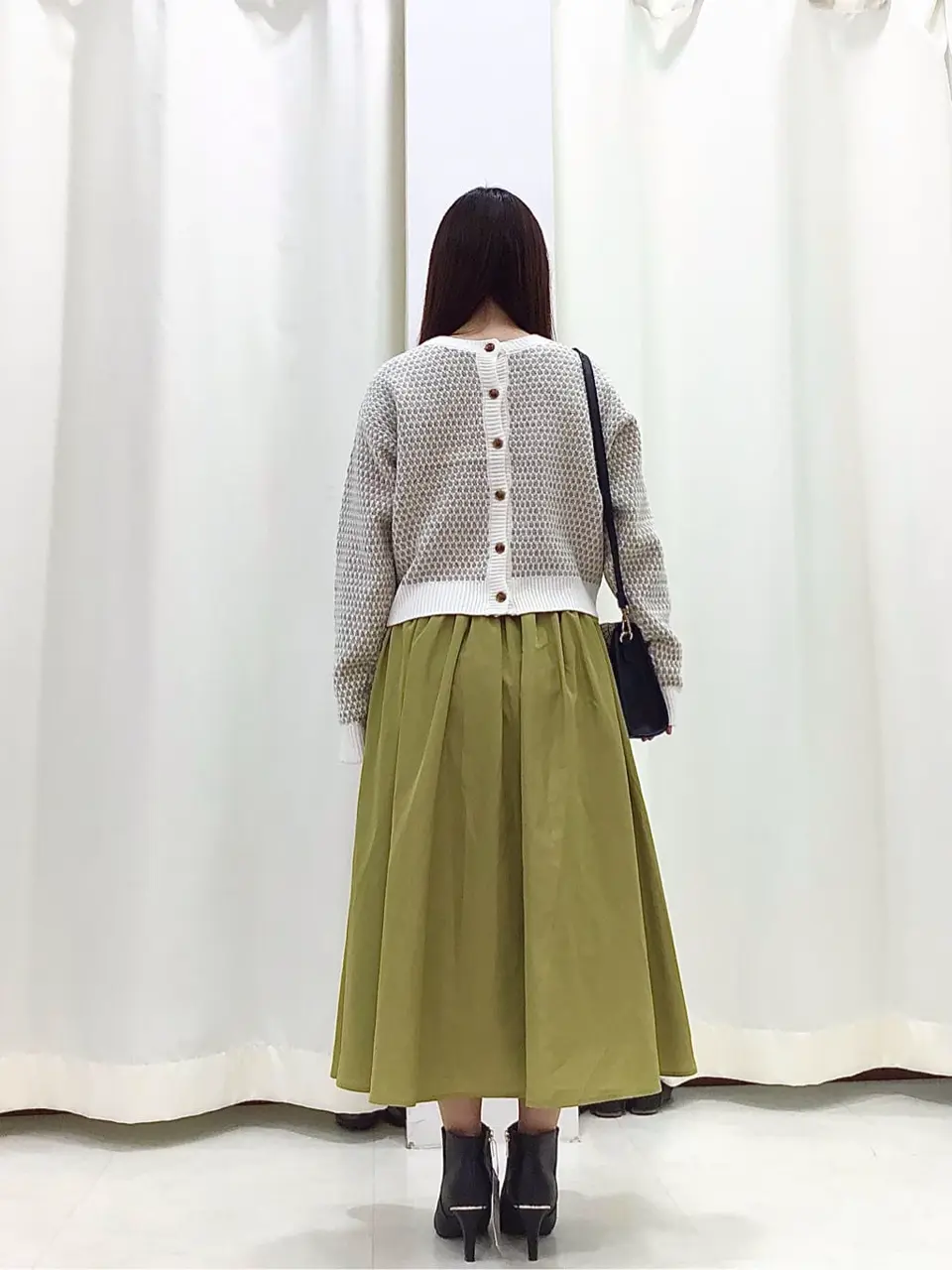 Feroux スタッフ コーディネート画像