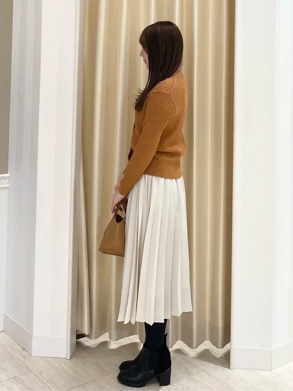 Feroux スタッフ コーディネート画像