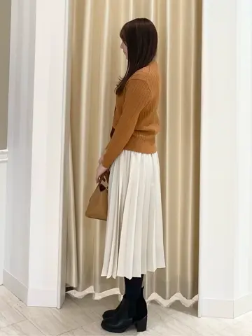 Feroux スタッフ コーディネート画像