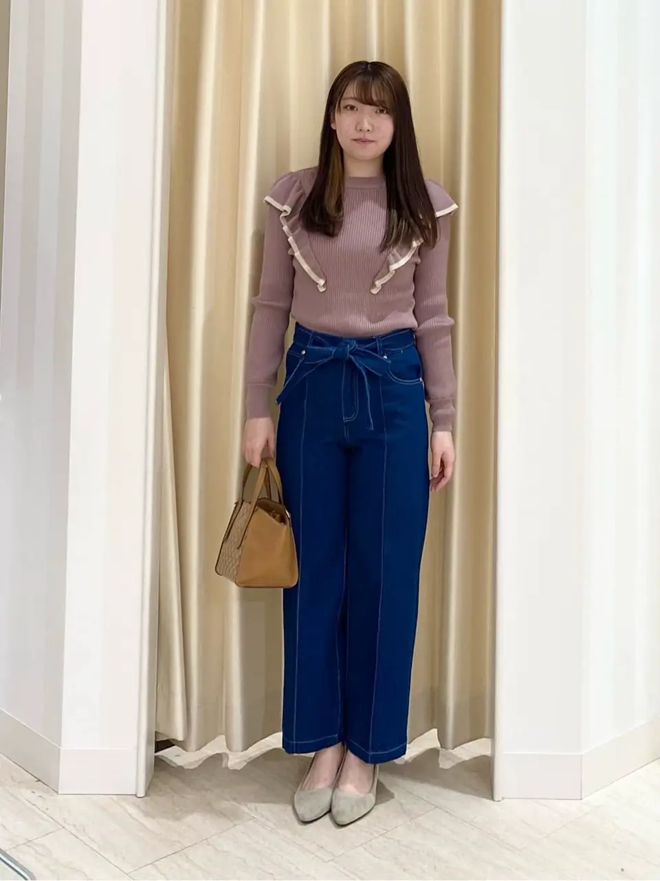 Feroux スタッフ コーディネート画像