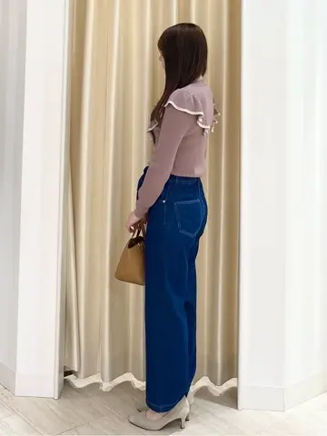 Feroux スタッフ コーディネート画像