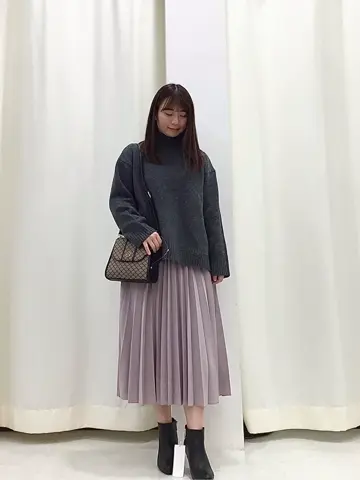 Feroux スタッフ コーディネート画像