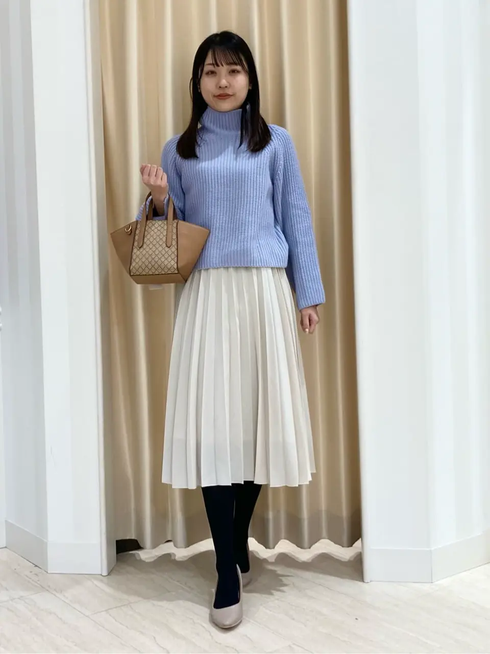 Feroux スタッフ コーディネート画像