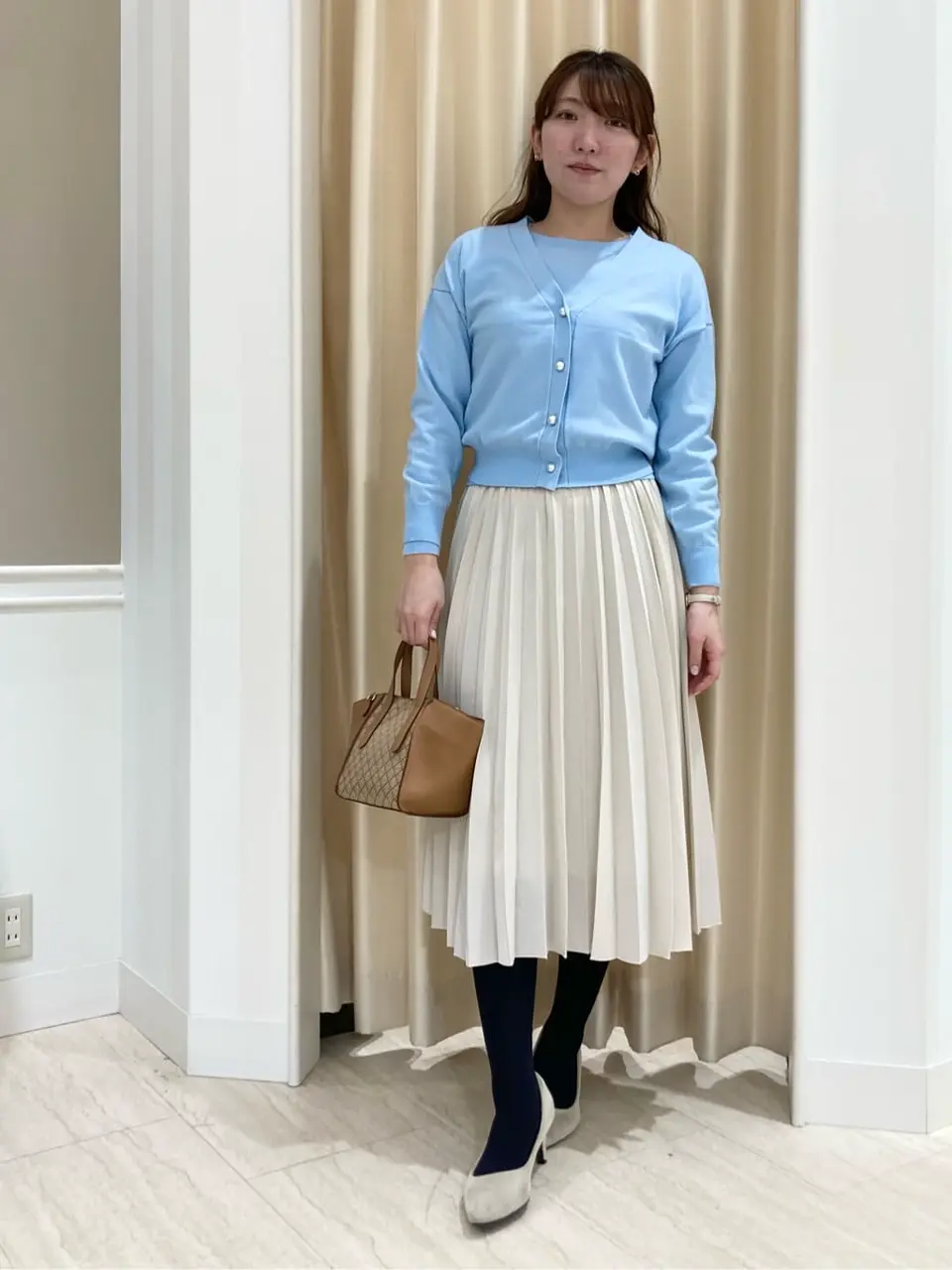 Feroux スタッフ コーディネート画像