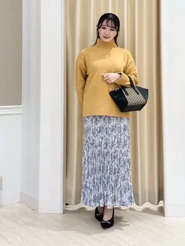 Feroux スタッフ コーディネート画像