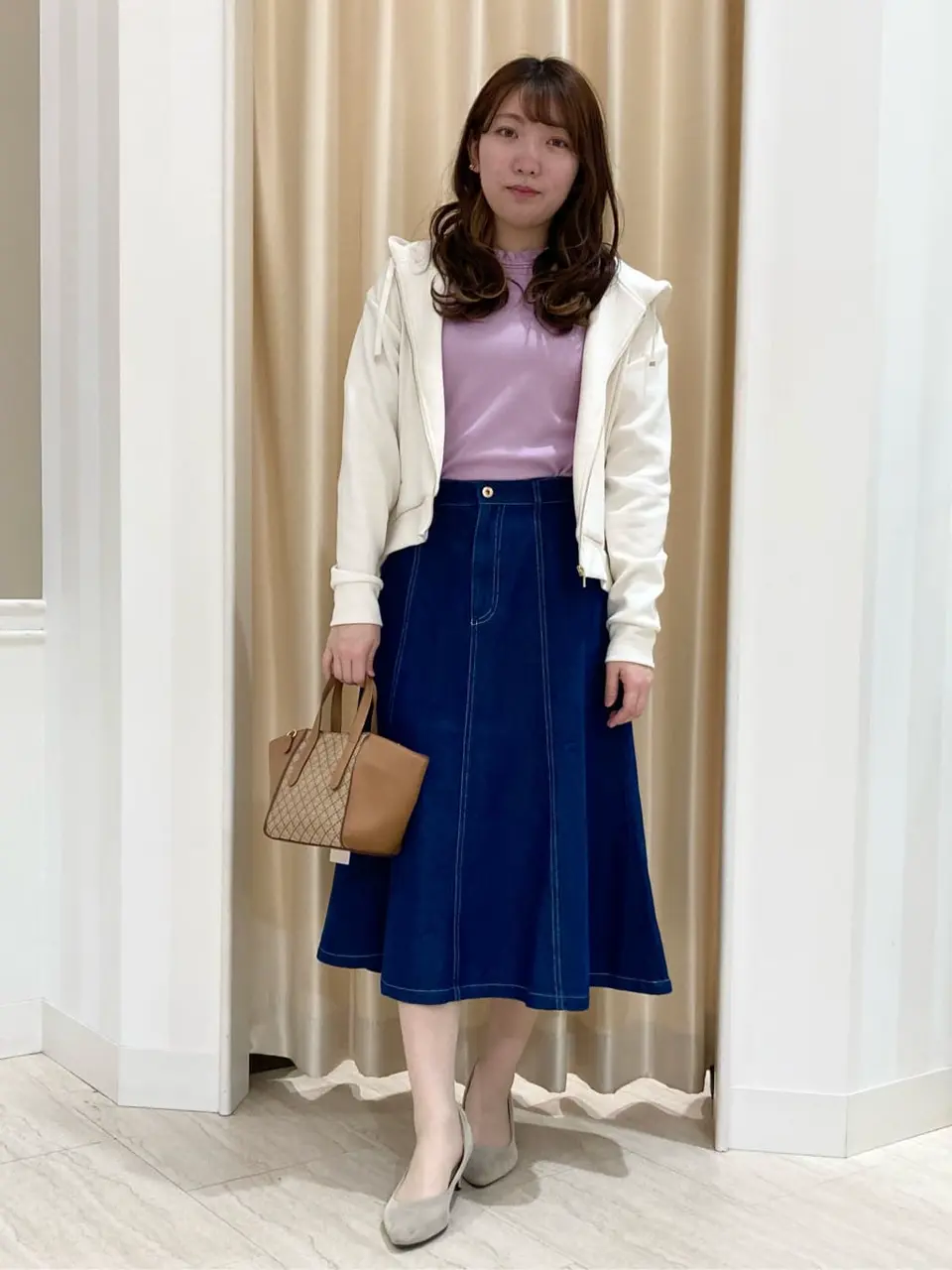 Feroux スタッフ コーディネート画像