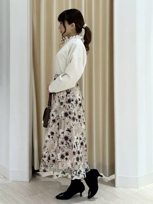 Feroux スタッフ コーディネート画像