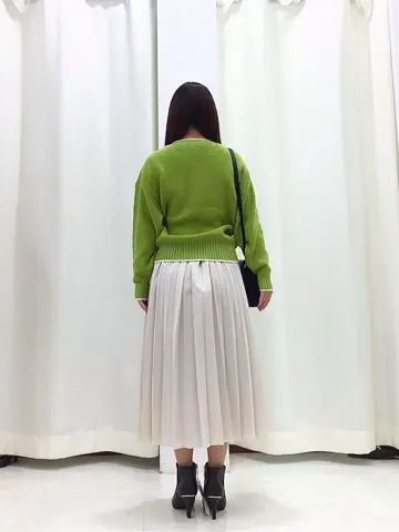 Feroux スタッフ コーディネート画像