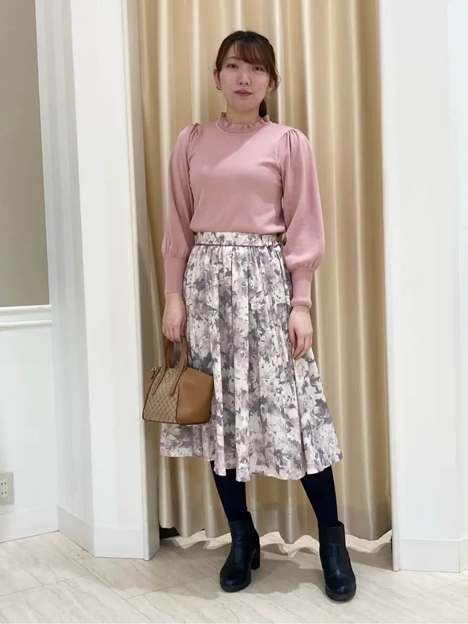 Feroux スタッフ コーディネート画像