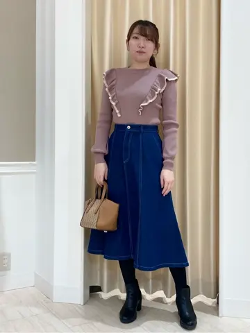 Feroux スタッフ コーディネート画像