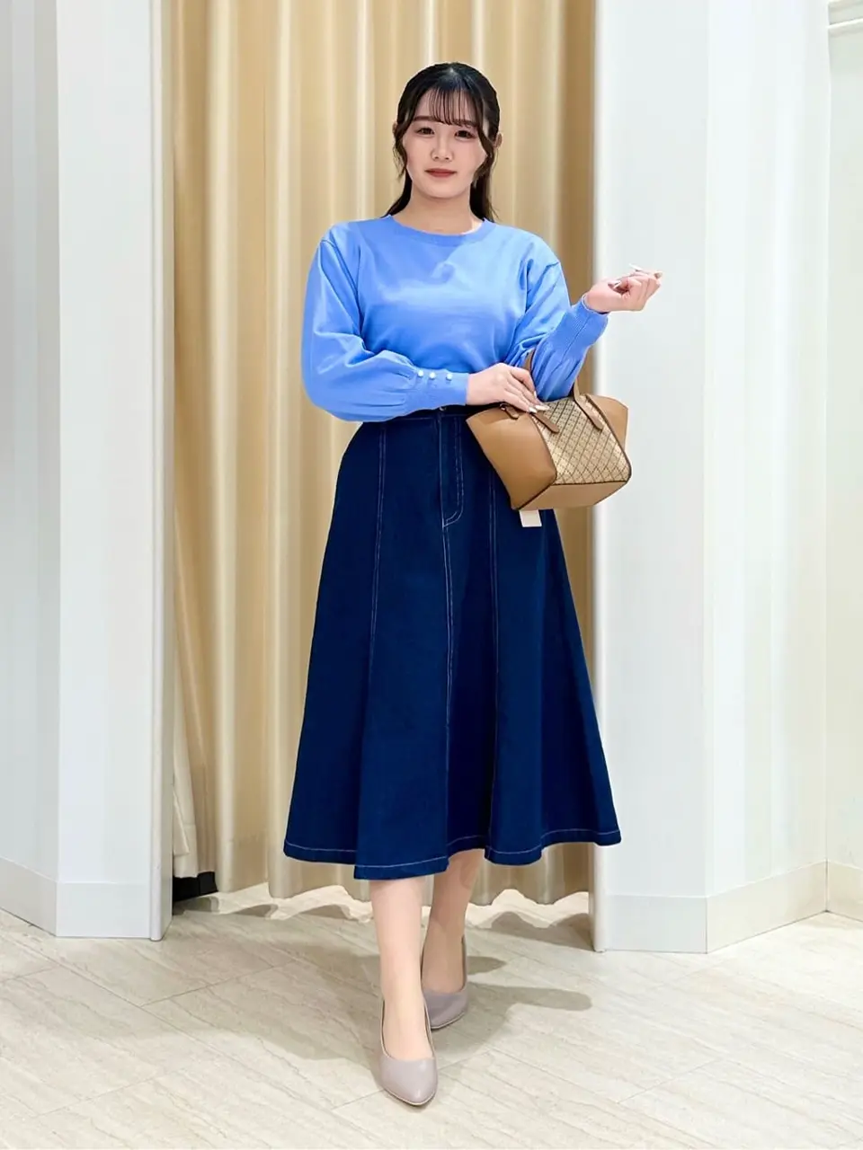 Feroux スタッフ コーディネート画像