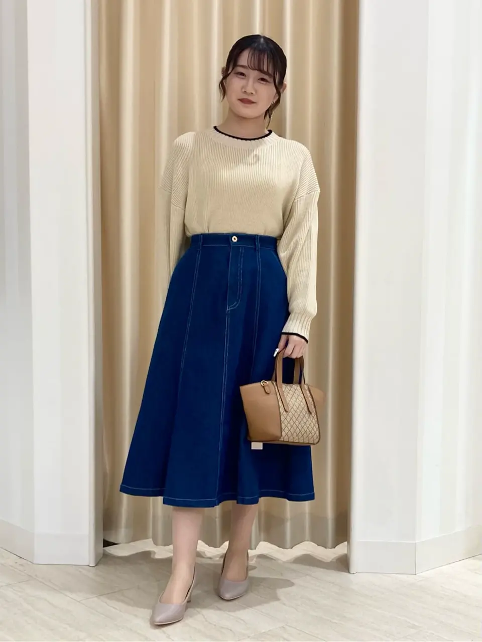 Feroux スタッフ コーディネート画像