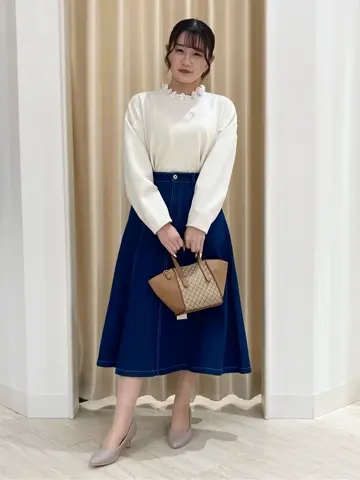 Feroux スタッフ コーディネート画像