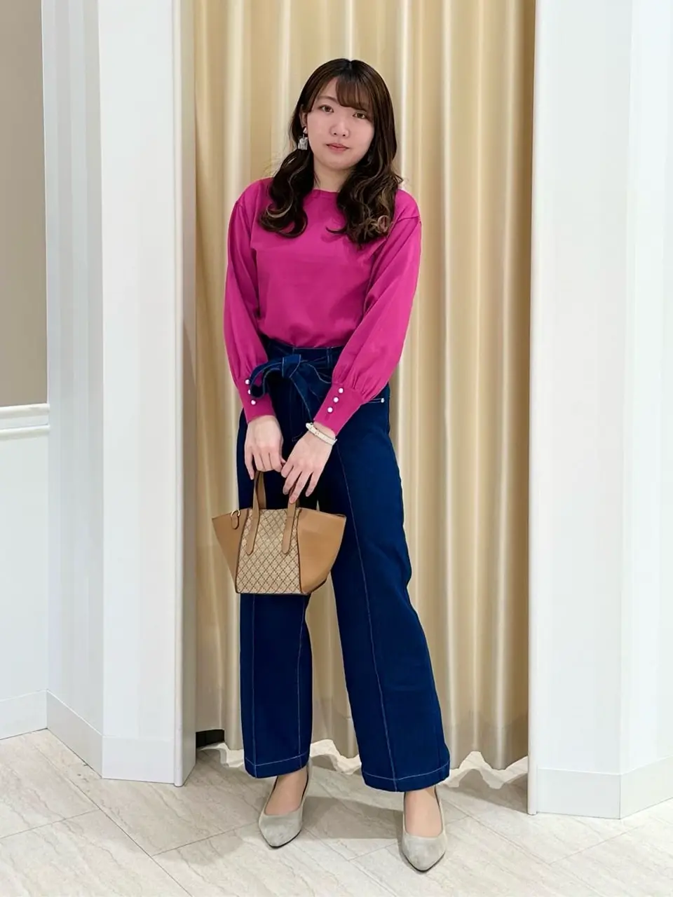 Feroux スタッフ コーディネート画像