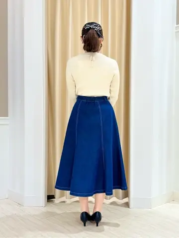 Feroux スタッフ コーディネート画像