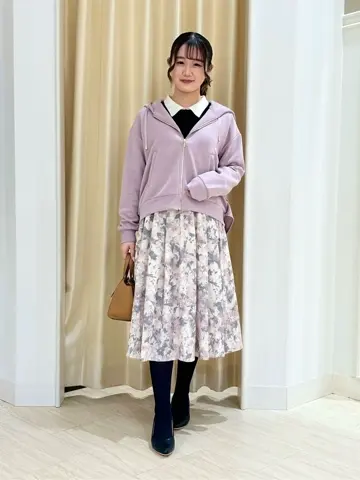 Feroux スタッフ コーディネート画像