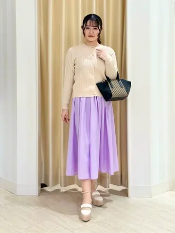 Feroux スタッフ コーディネート画像