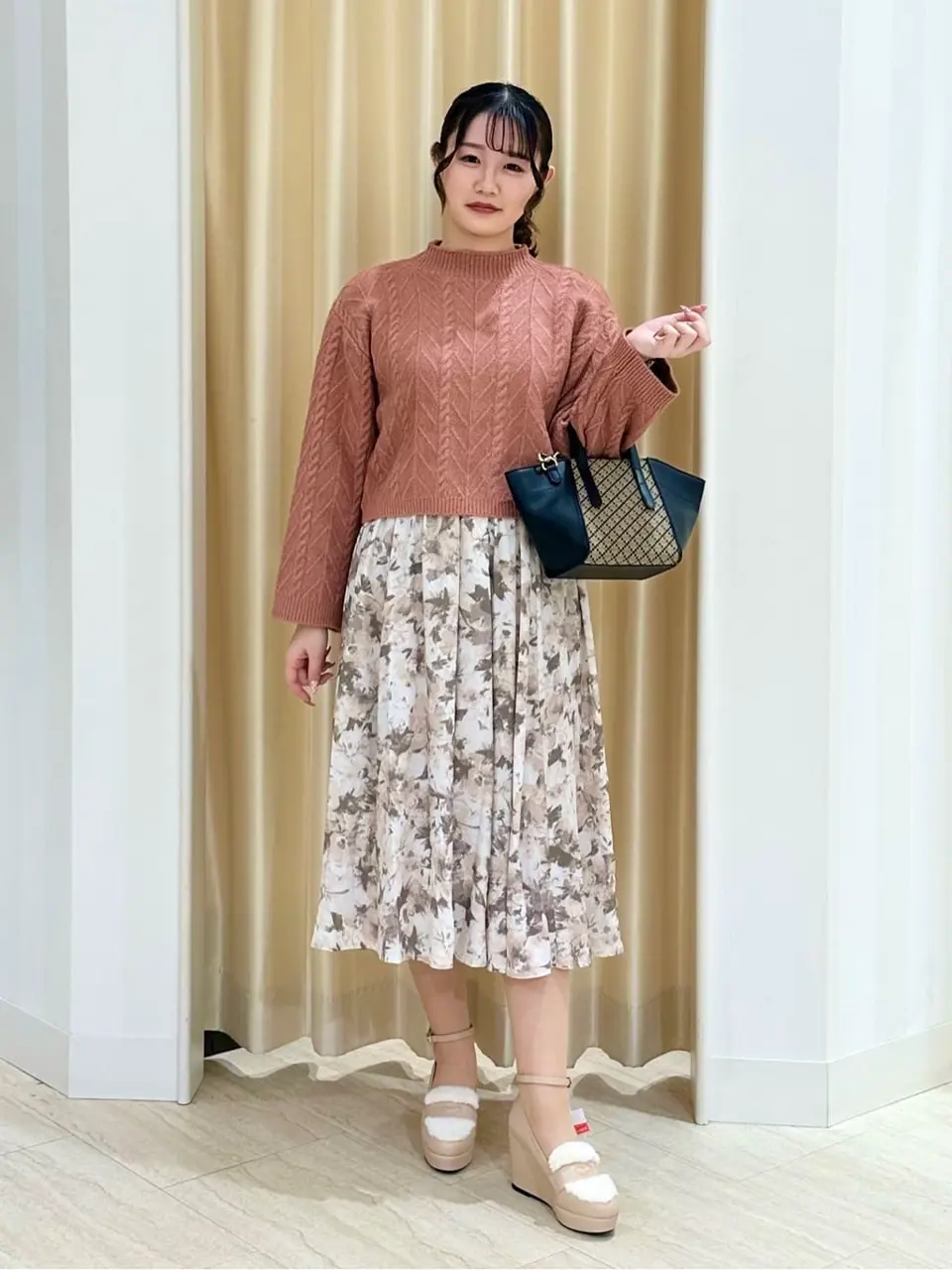 Feroux スタッフ コーディネート画像