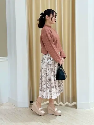 Feroux スタッフ コーディネート画像