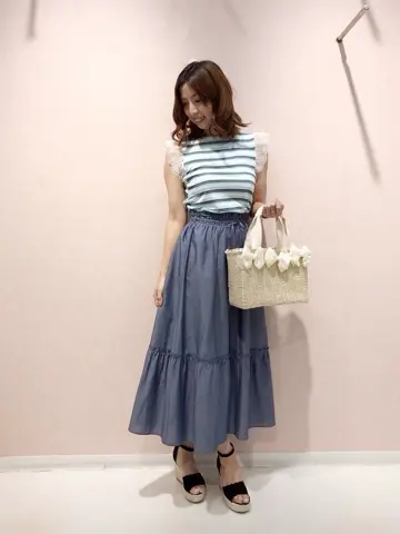 Feroux スタッフ コーディネート画像