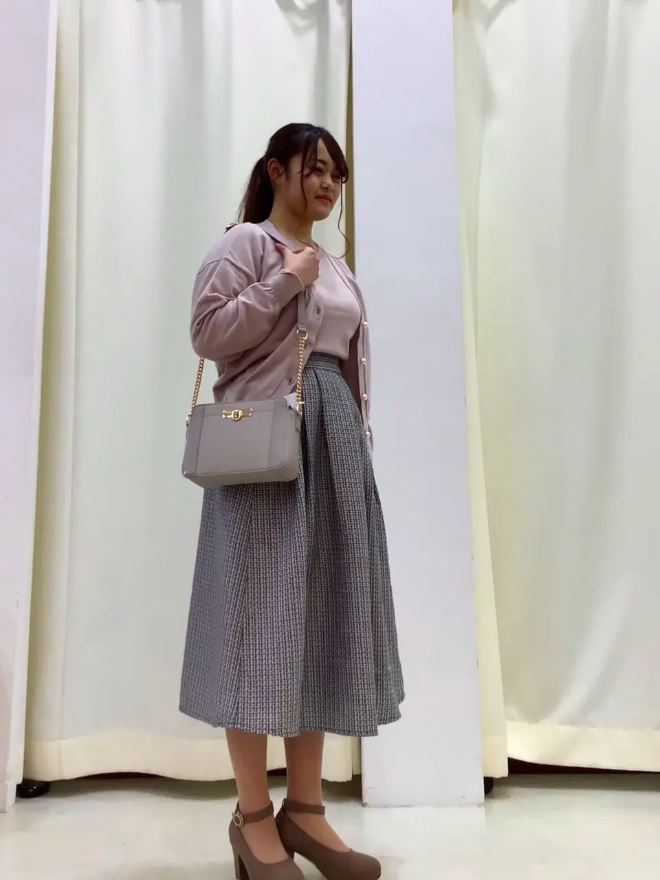 Feroux スタッフ コーディネート画像