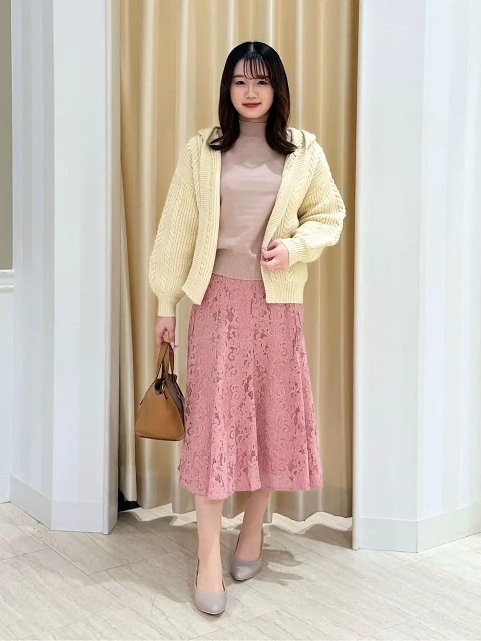 Feroux スタッフ コーディネート画像