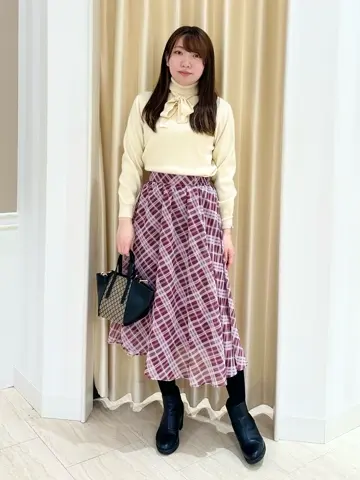 Feroux スタッフ コーディネート画像