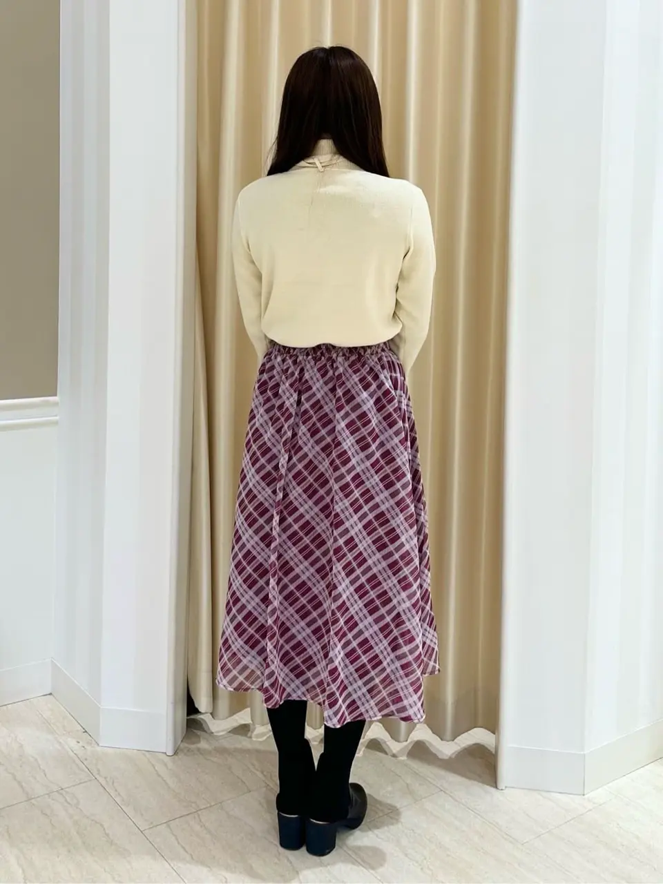 Feroux スタッフ コーディネート画像