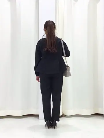 Feroux スタッフ コーディネート画像