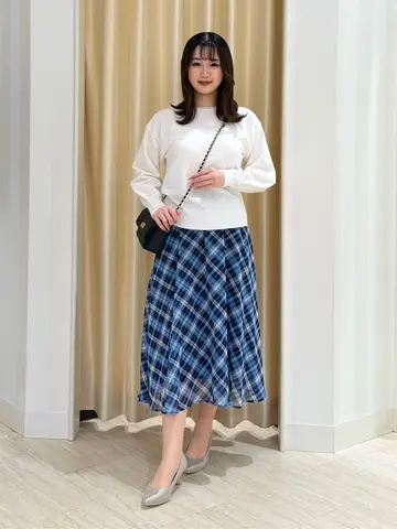 Feroux スタッフ コーディネート画像