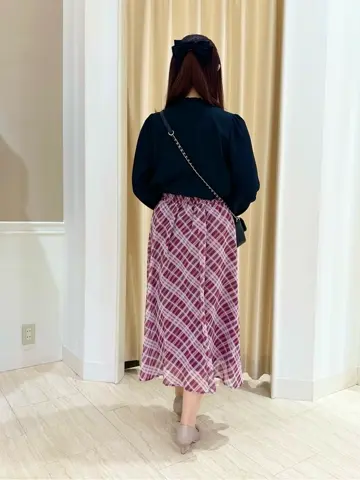 Feroux スタッフ コーディネート画像