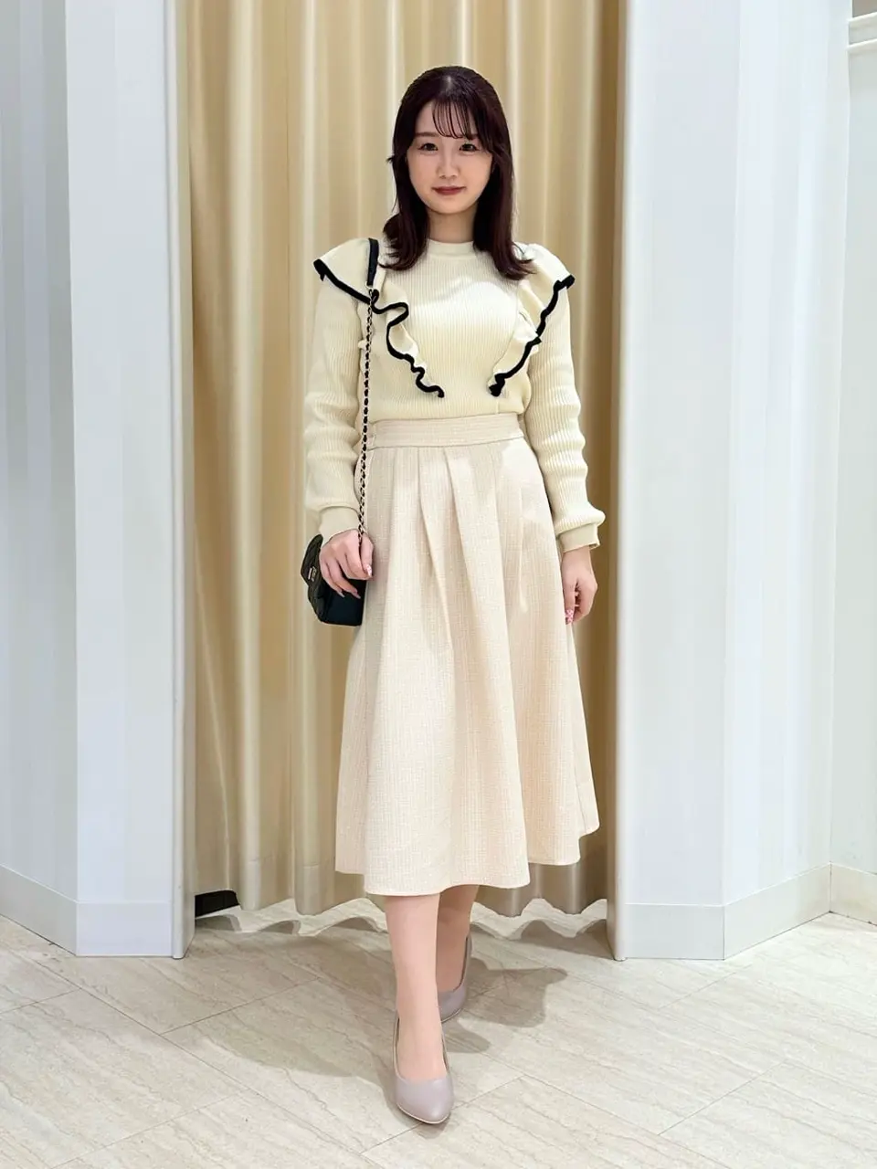 Feroux スタッフ コーディネート画像