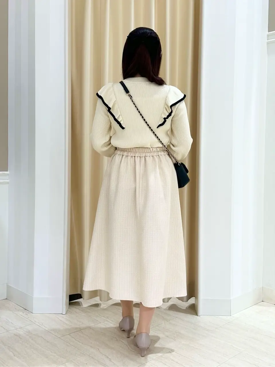 Feroux スタッフ コーディネート画像