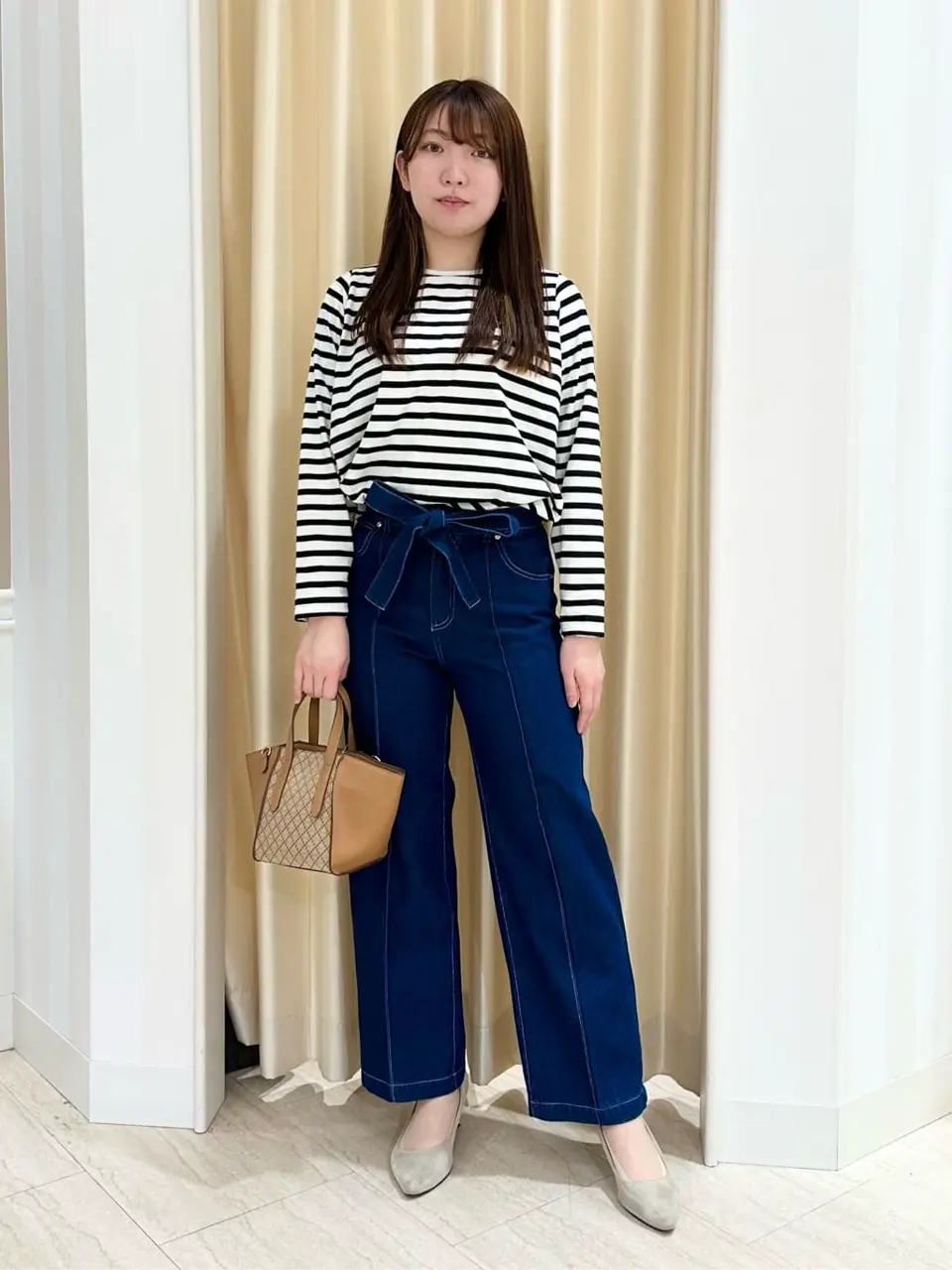 Feroux スタッフ コーディネート画像