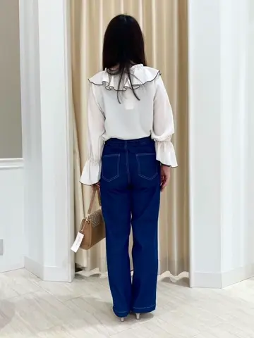 Feroux スタッフ コーディネート画像