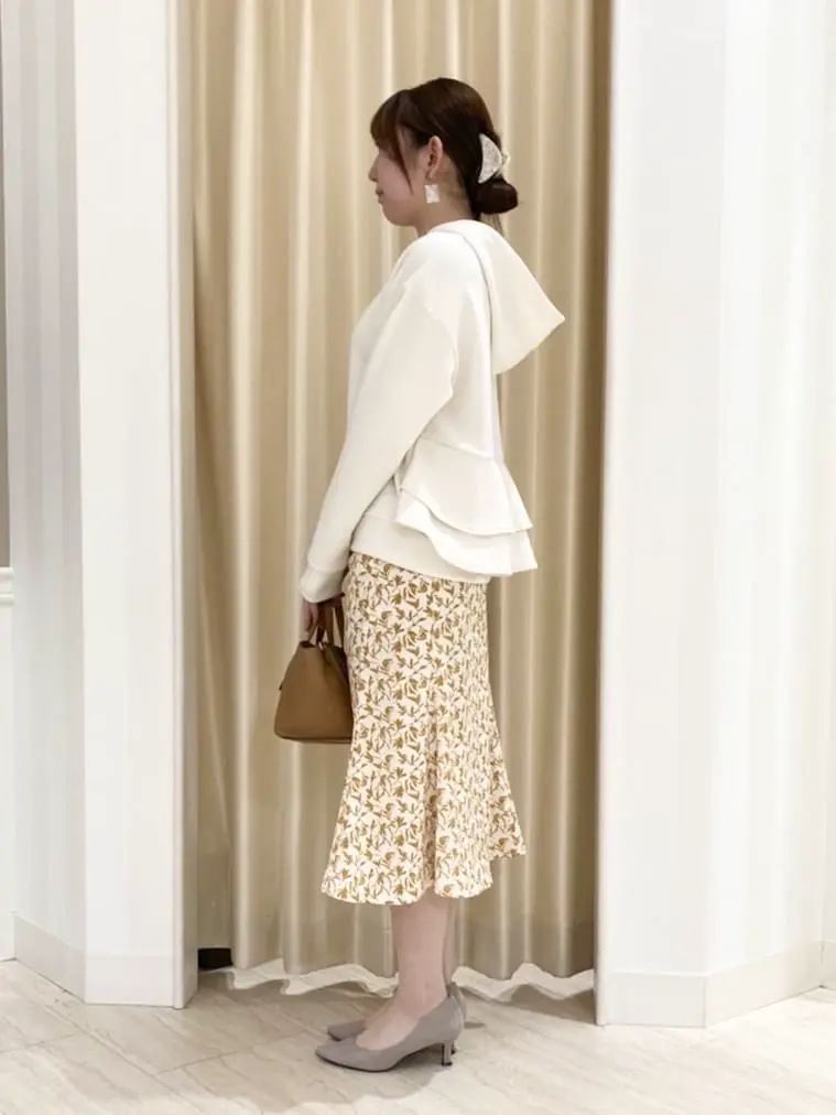 Feroux スタッフ コーディネート画像