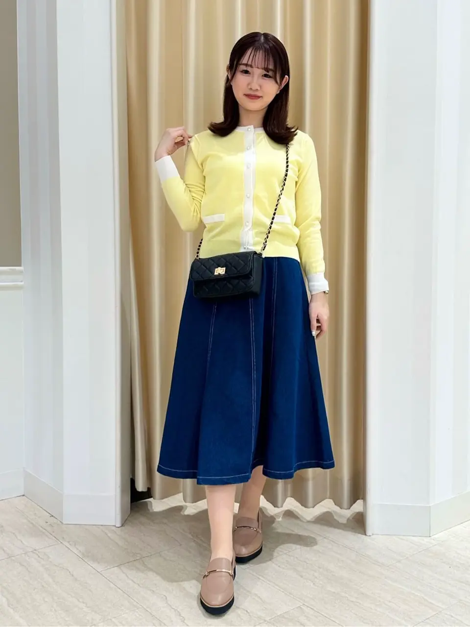 Feroux スタッフ コーディネート画像