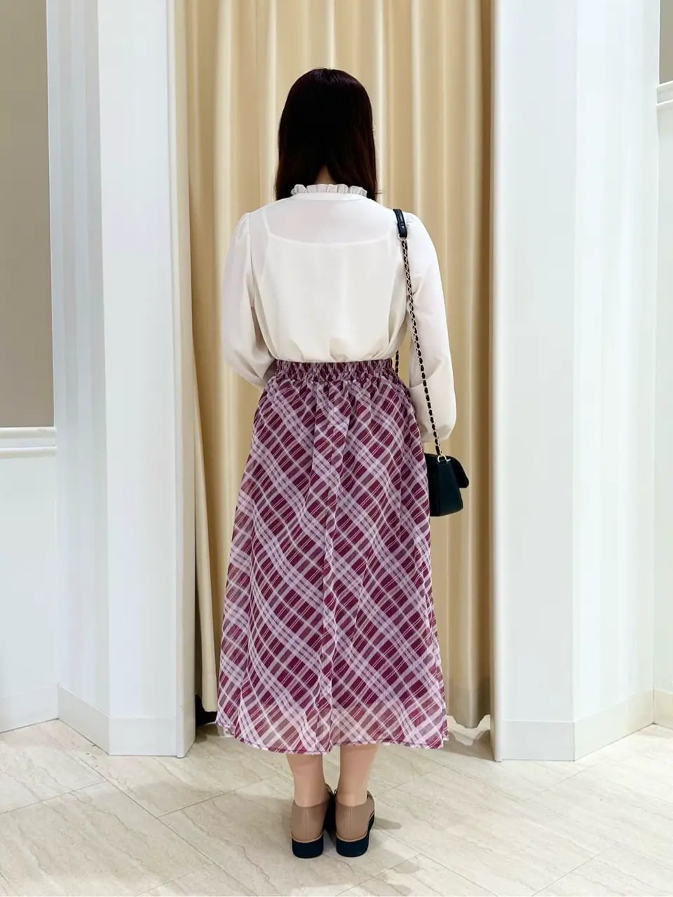 Feroux スタッフ コーディネート画像