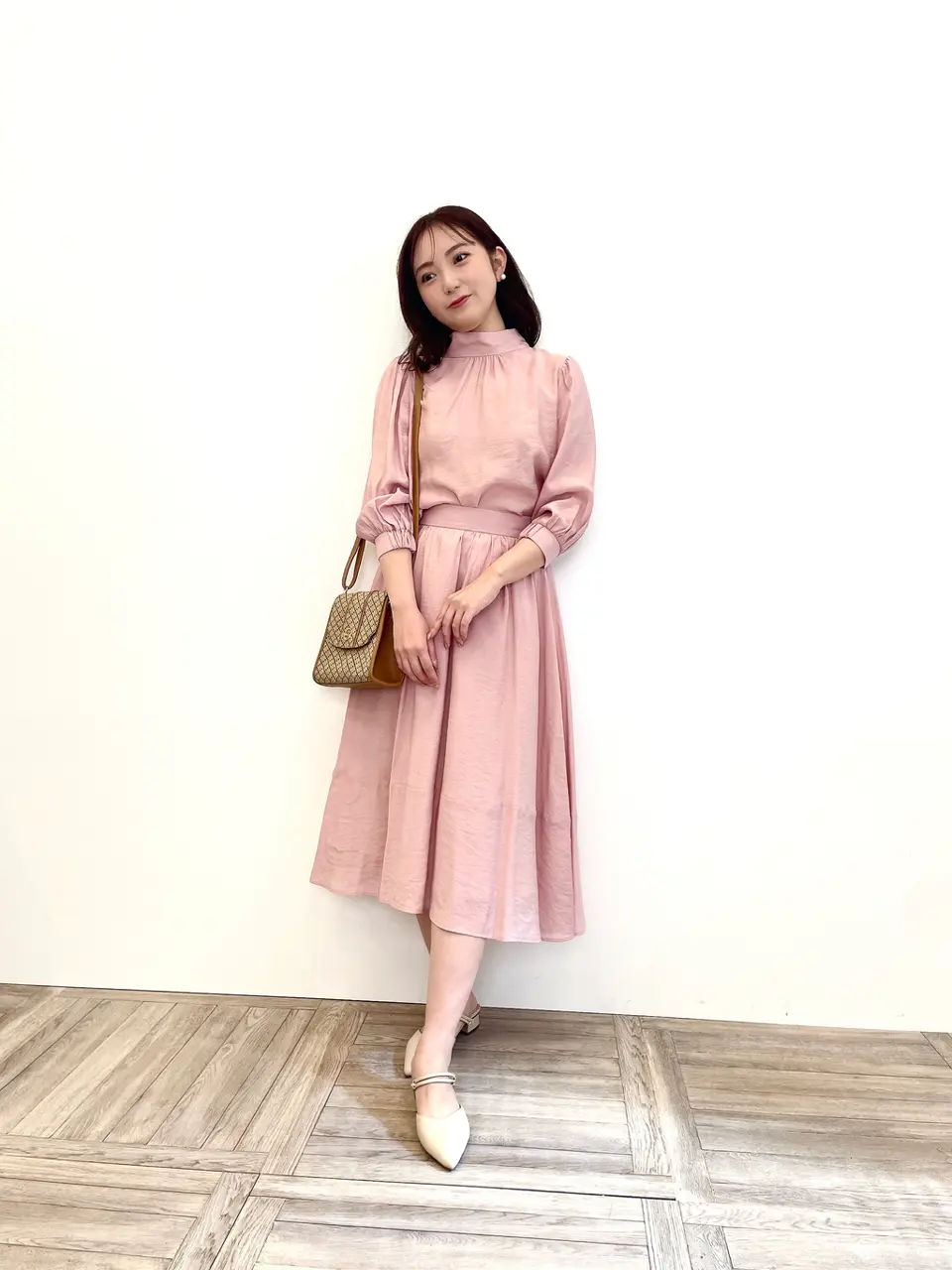  staff ai コーディネート画像