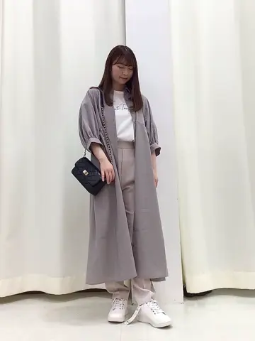 Feroux スタッフ コーディネート画像