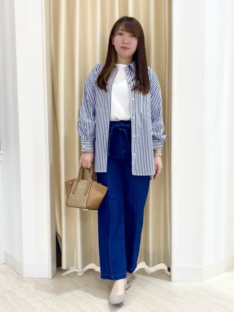 Feroux スタッフ コーディネート画像