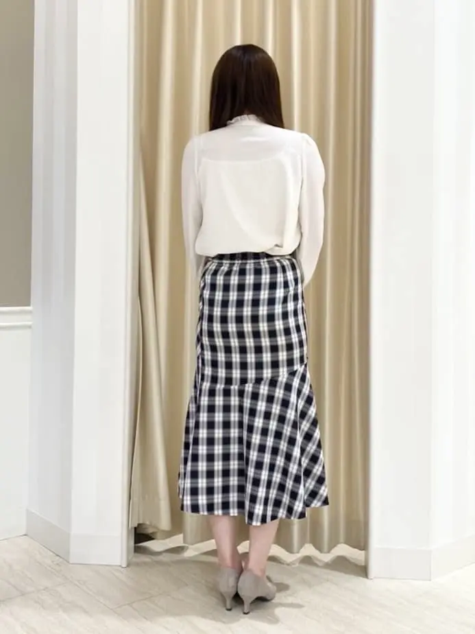 Feroux スタッフ コーディネート画像