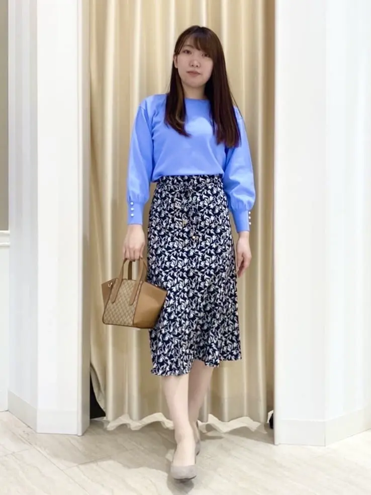 Feroux スタッフ コーディネート画像