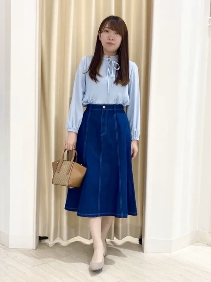 Feroux スタッフ コーディネート画像