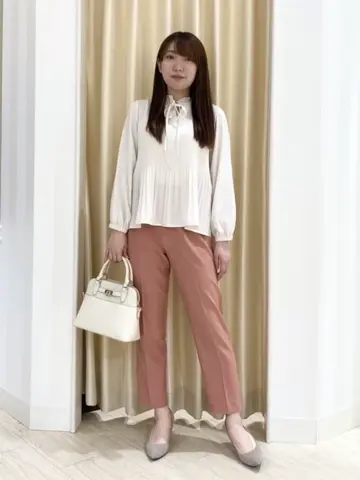 Feroux スタッフ コーディネート画像