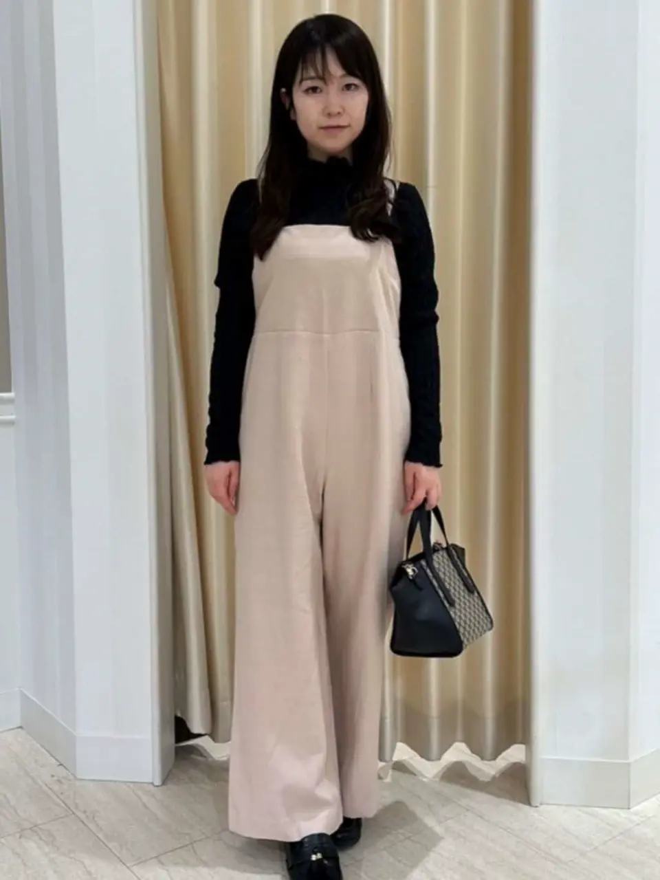 Feroux スタッフ コーディネート画像