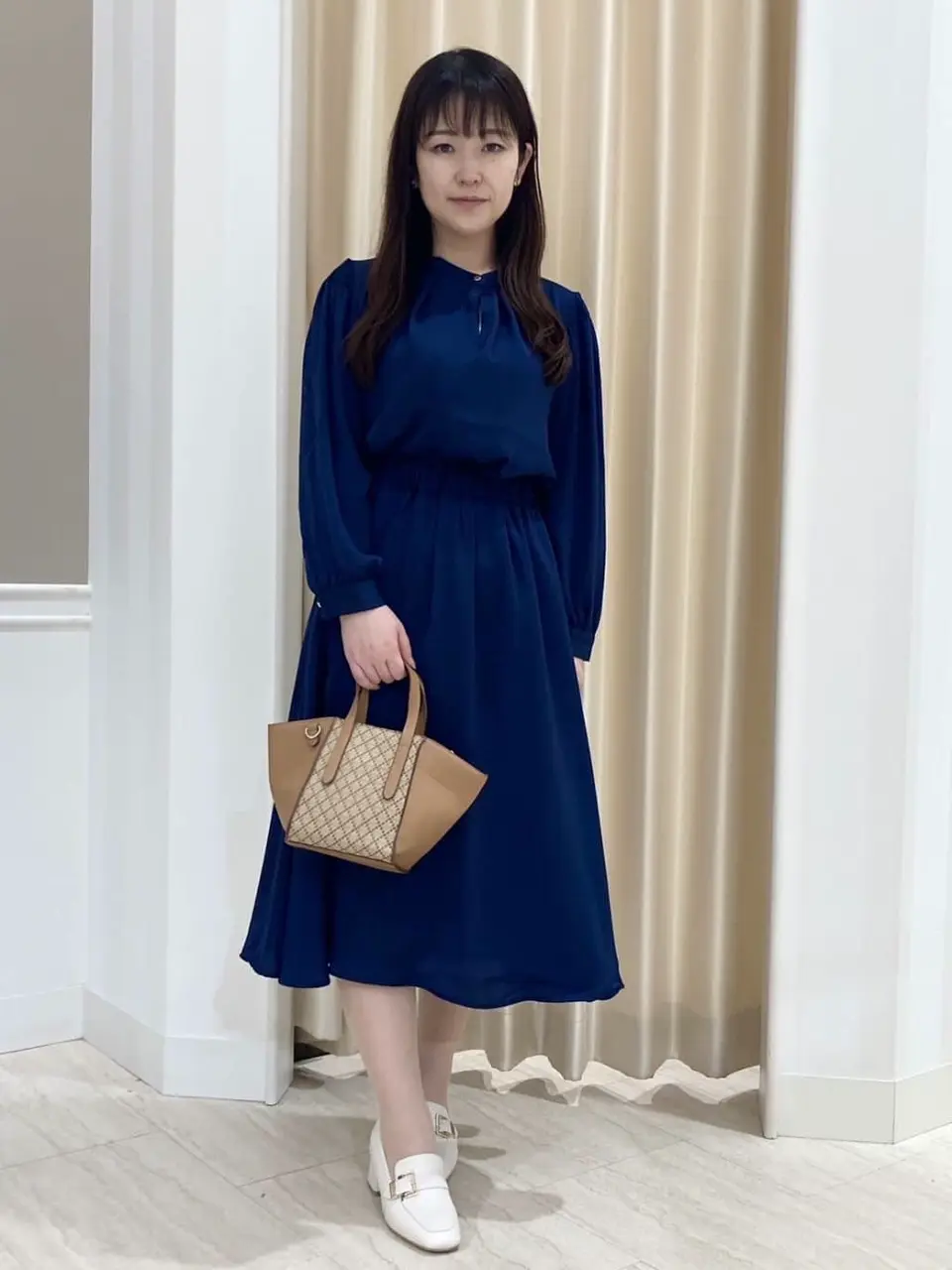 Feroux スタッフ コーディネート画像