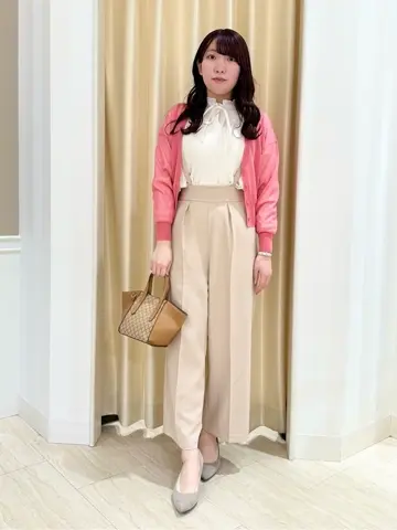 Feroux スタッフ コーディネート画像